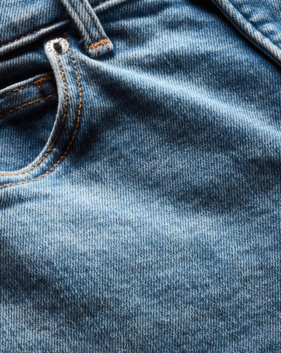 Beverly Skinny-Flare Jean in Light Blue Wash>Veronica Beard