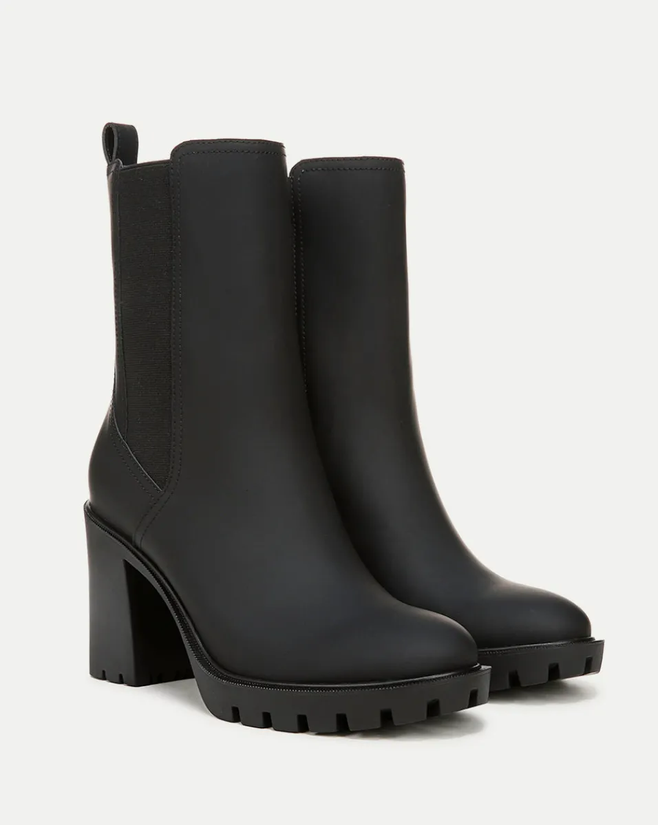 Riley Chelsea Bootie in>Veronica Beard Hot