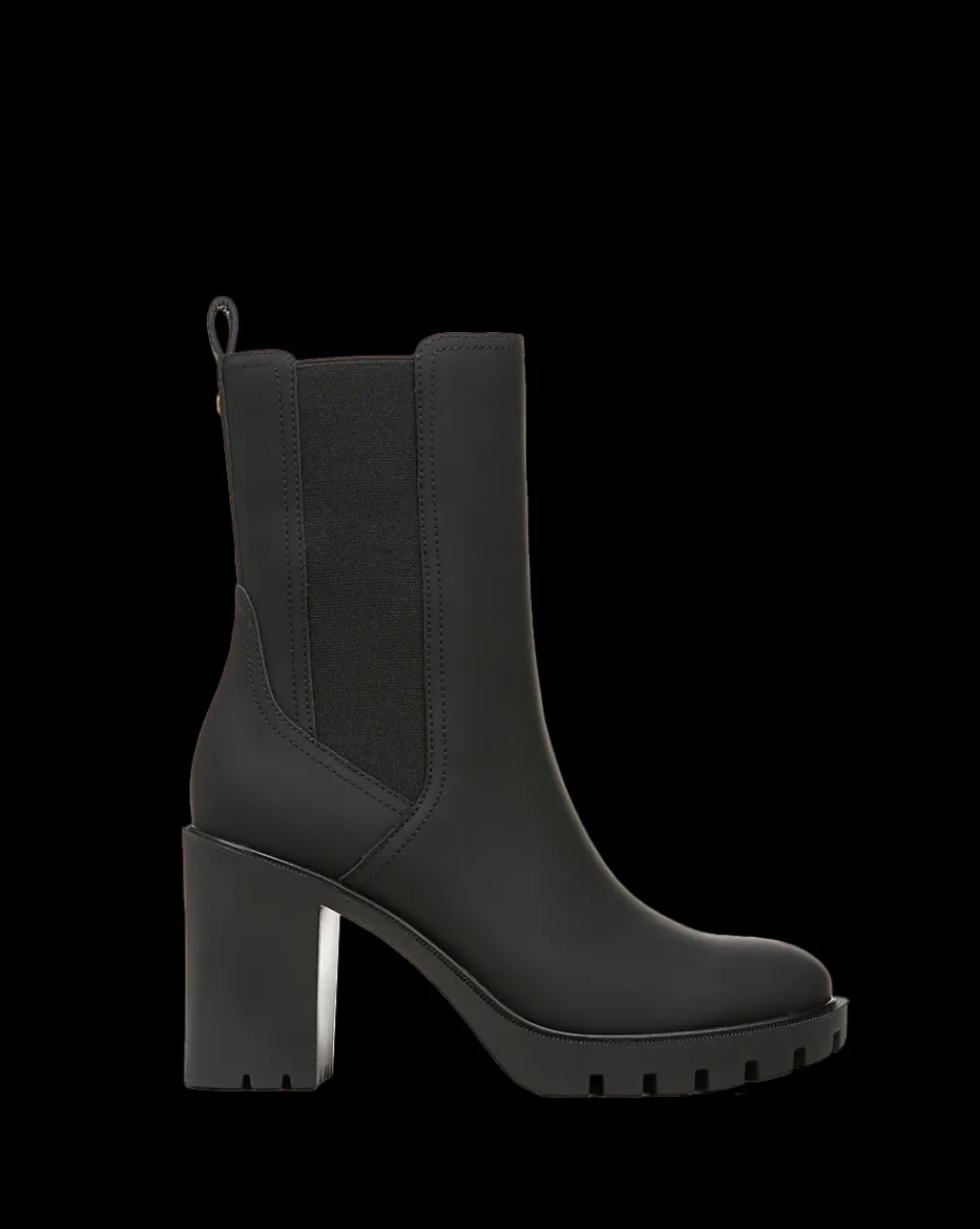 Riley Chelsea Bootie in>Veronica Beard Hot